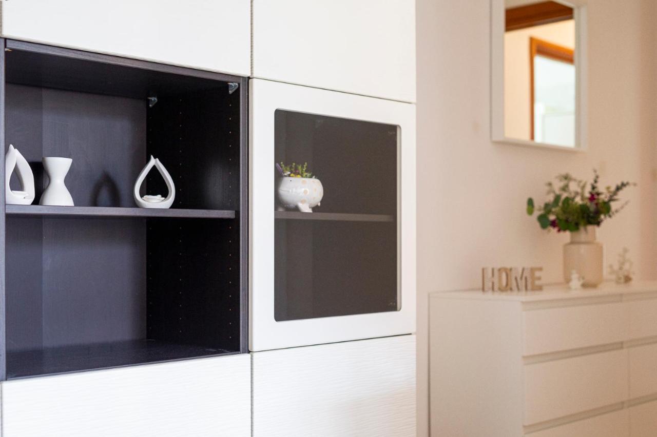 Casty Sweet Home - Parcheggio Privato Gratuito Milan Exterior photo